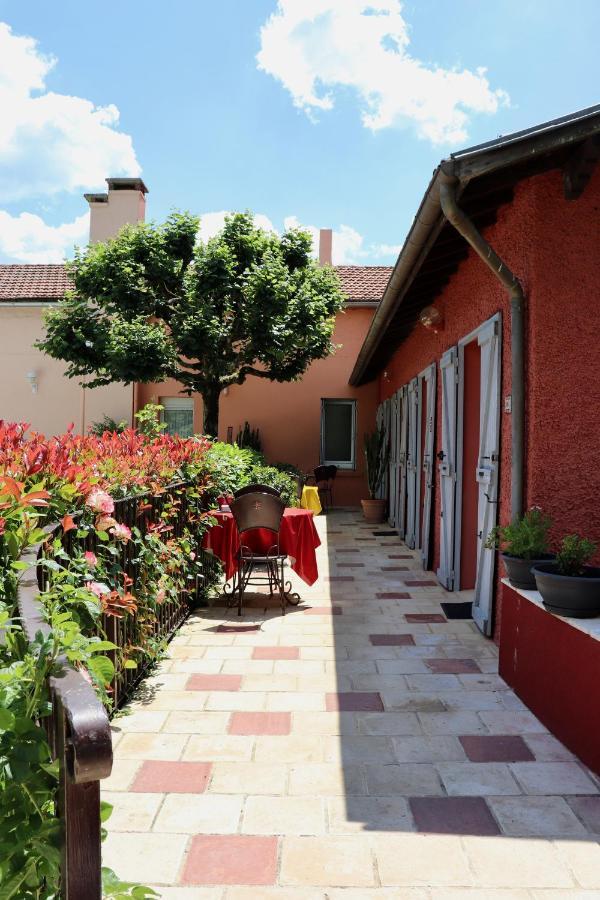 Bed and Breakfast La Casa Color Lamagdelaine Exteriér fotografie